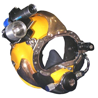 Bowtech 头盔支架