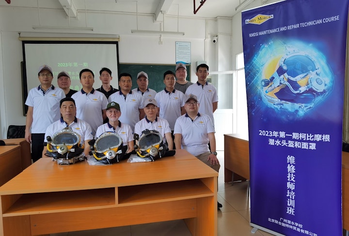 联合斯特林和广州潜水学校合作举办了柯比摩根培训课程