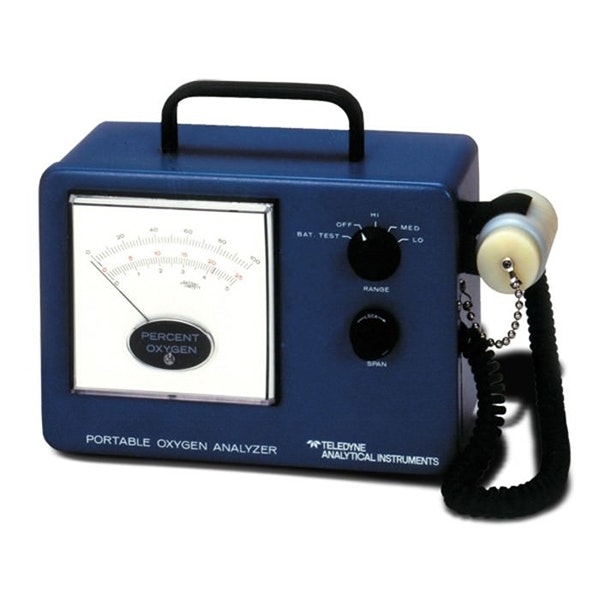 320系列移动式氧气分析仪